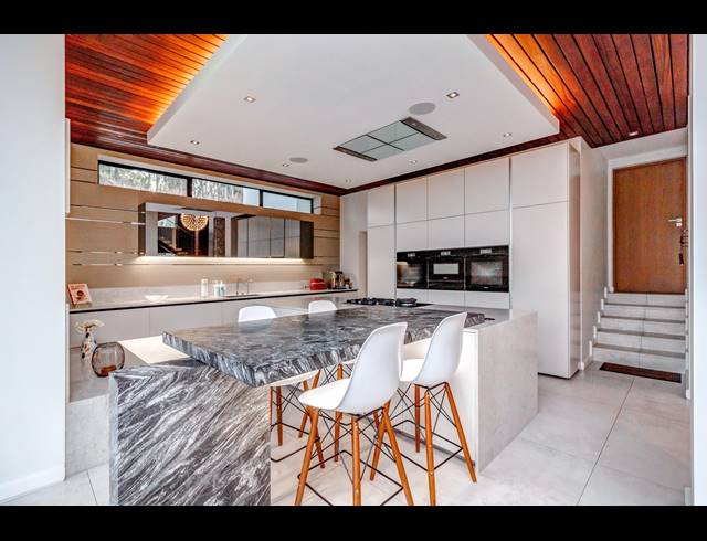5 BEDROOM HOUSE FOR SALE IN DAINFERN GOLF ESTATE